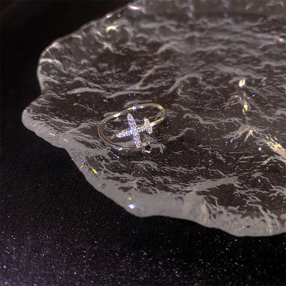 New Trendy Two-color Black Heart Rings For Women Minimalist Aesthetic Drop Of Oil Open Rings Female Metal Punk Party Jewelry